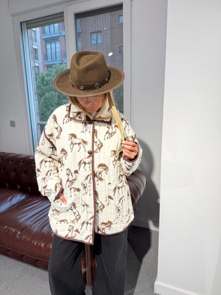 DESENLİ KAPİTONE İTHAL CEKET