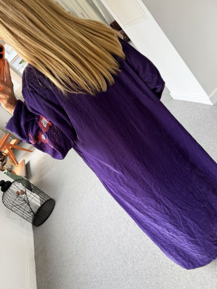 MOR KADİFE BONCUK İŞLEMELİ İTHAL KAFTAN