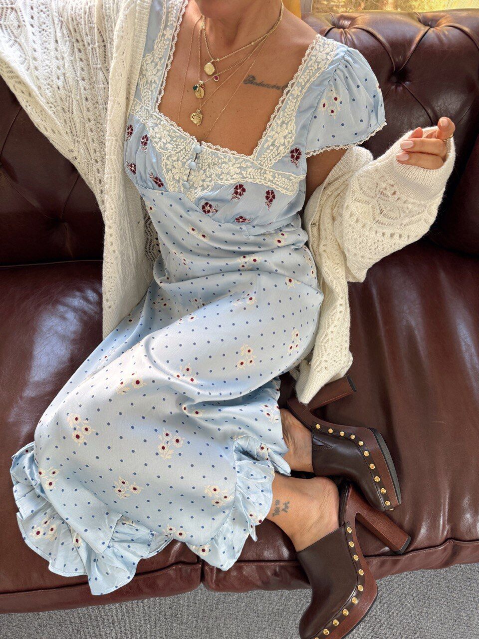 BEBE MAVİSİ PUANTİYELİ SATEN İTHAL ELBİSE