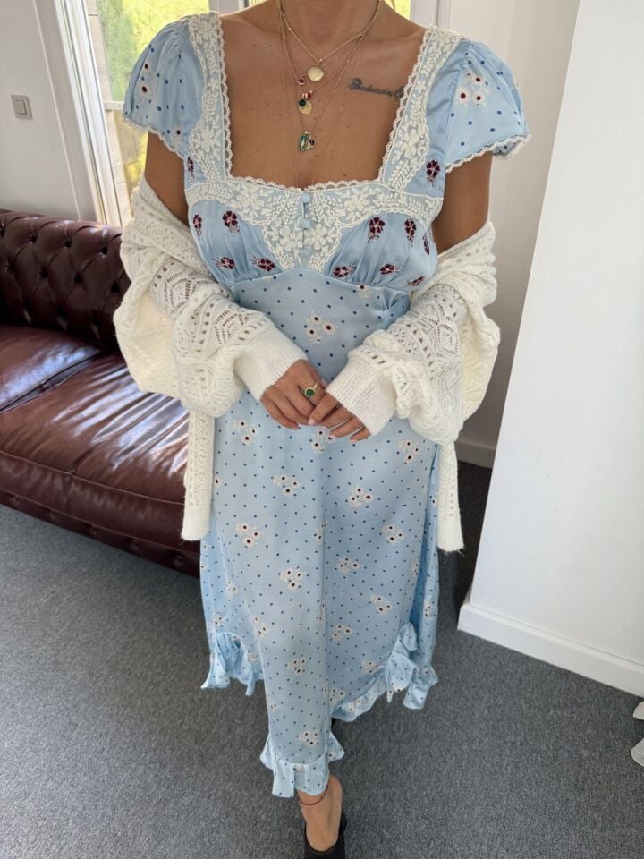 BEBE MAVİSİ PUANTİYELİ SATEN İTHAL ELBİSE