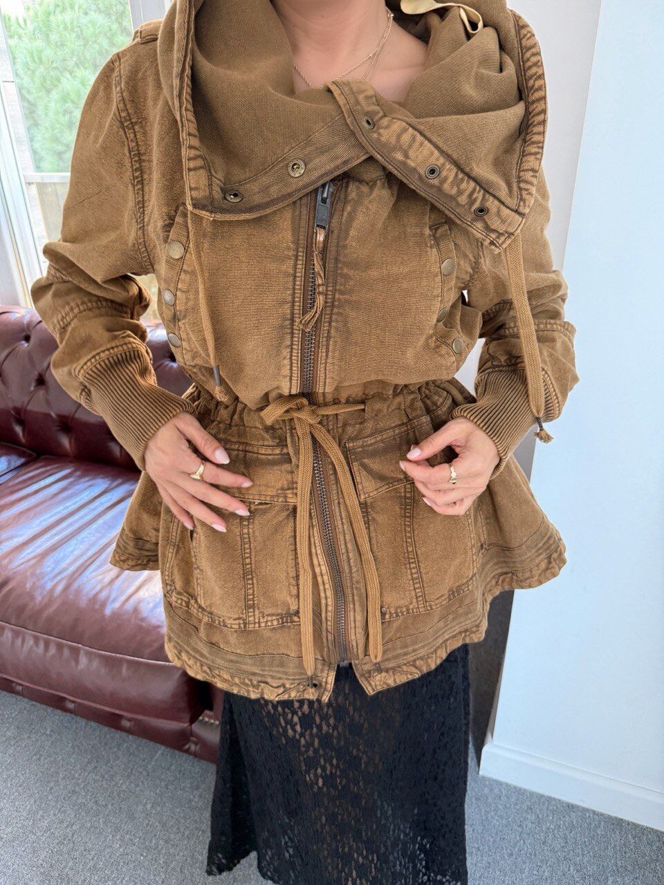 TABA YAKA DETAY İTHAL PARKA