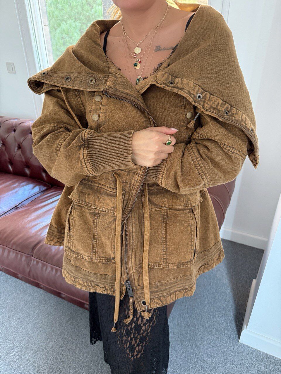 TABA YAKA DETAY İTHAL PARKA