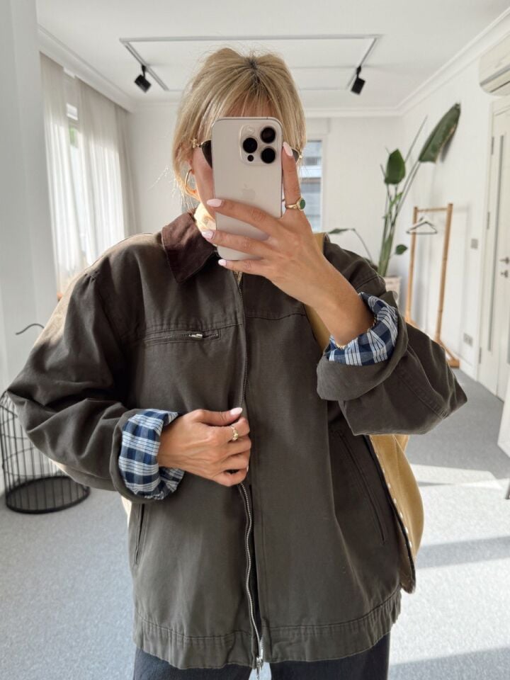 KOYU HAKİ KONTRAST YAKA CEKET