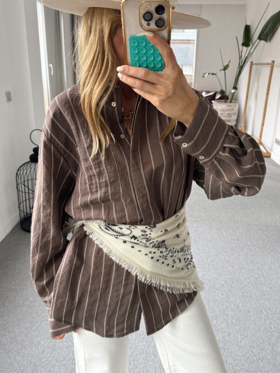 KAHVE-KREM PAMUKLU OVERSIZE GÖMLEK