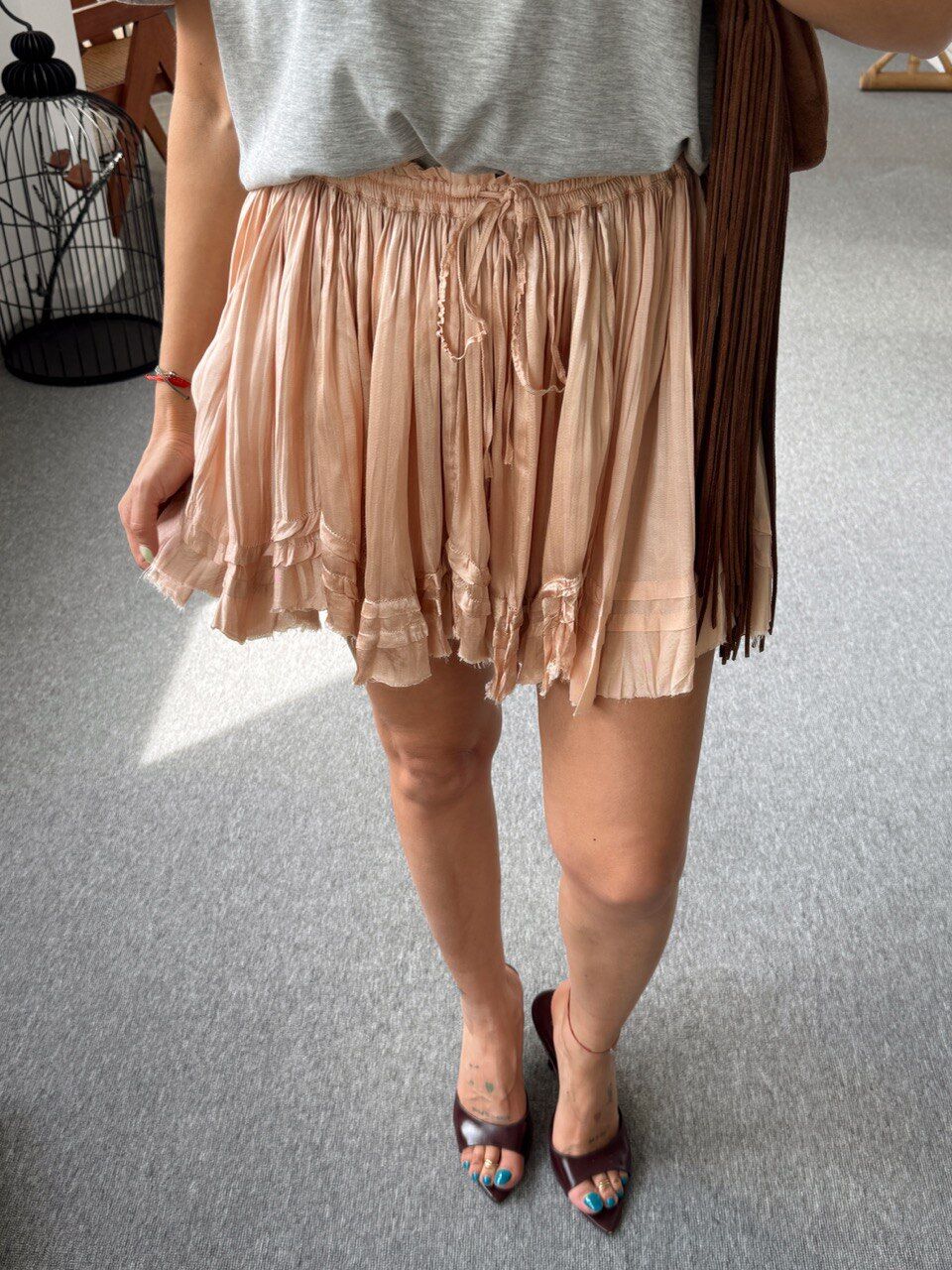 ŞARAP RENGİ  SATEN MİNİ İTHAL ETEK