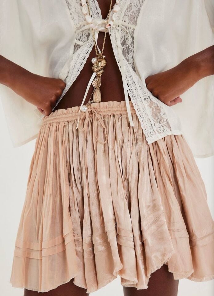 ŞARAP RENGİ  SATEN MİNİ İTHAL ETEK