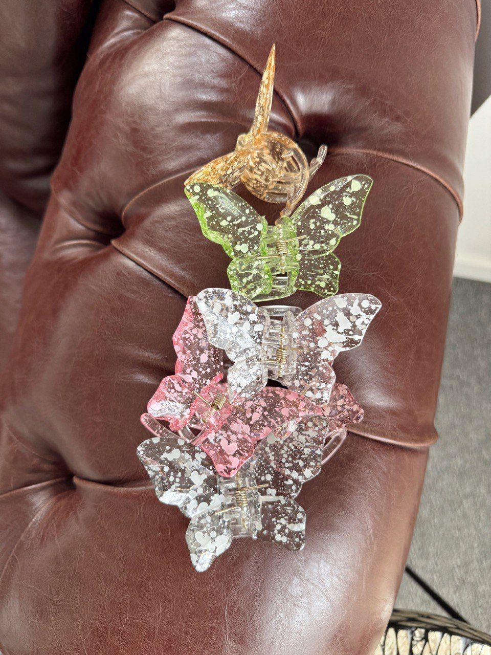 SEDEFLİ KELEBEK TOKA