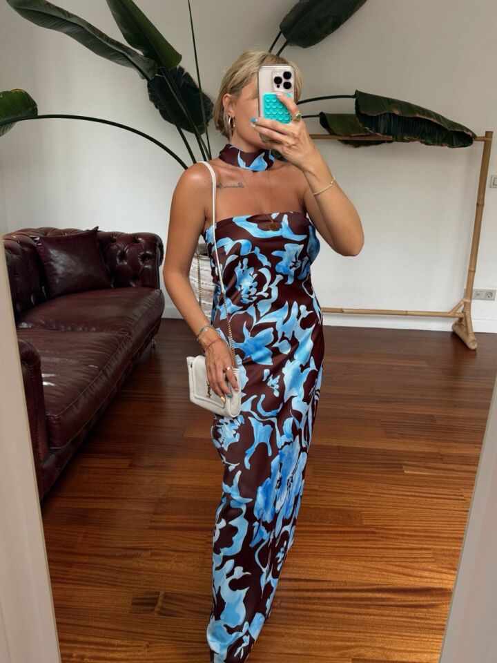 DESENLİ STRAPLEZ MAXI SATEN ELBİSE