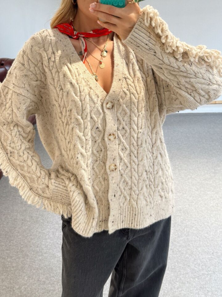 VİZON PÜSKÜL DETAY KIRÇILLI HIRKA