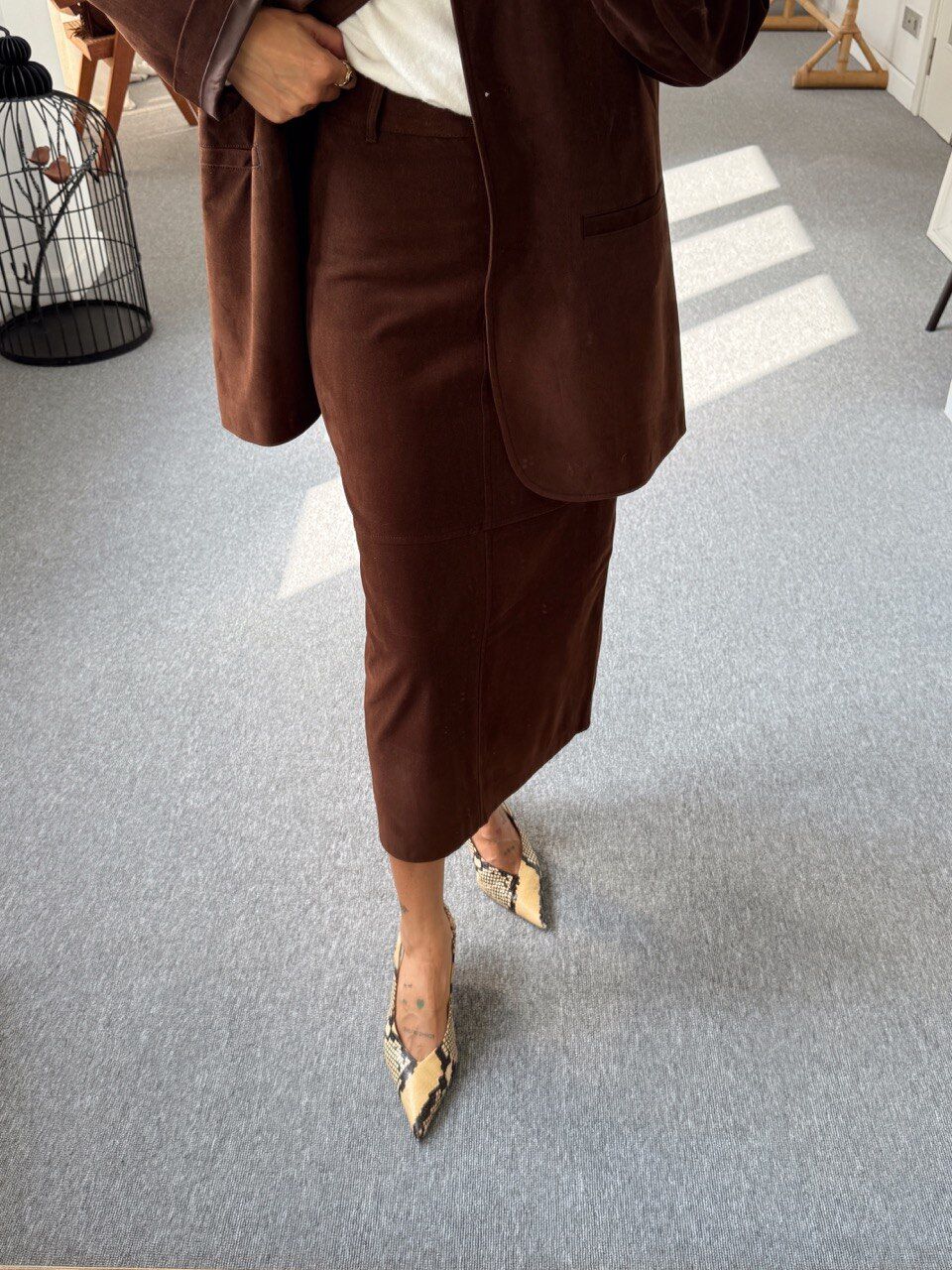 KAHVE NUBUK MİDİ ETEK