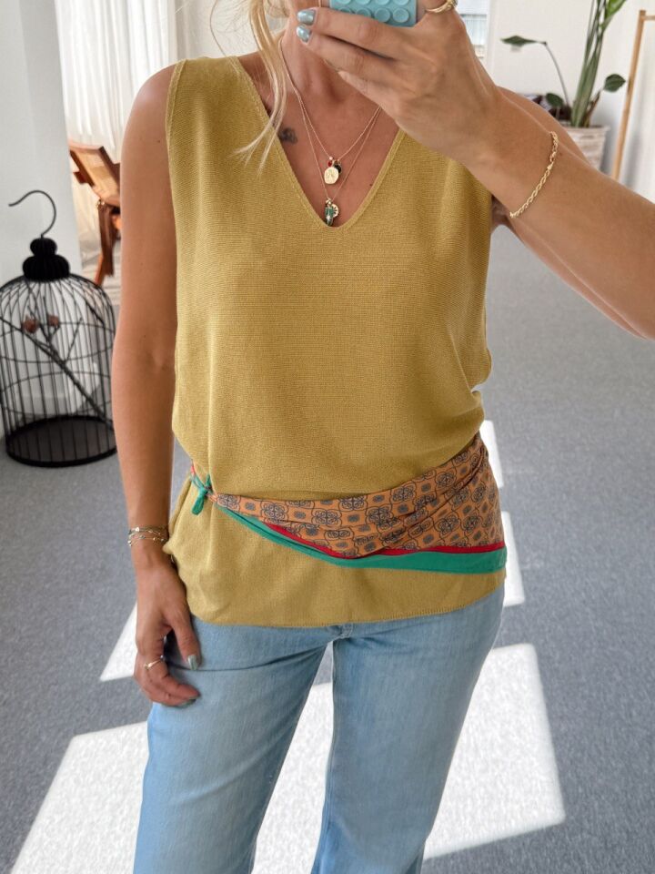 YAĞ YEŞİLİ KOLSUZ TRİKO ATLET