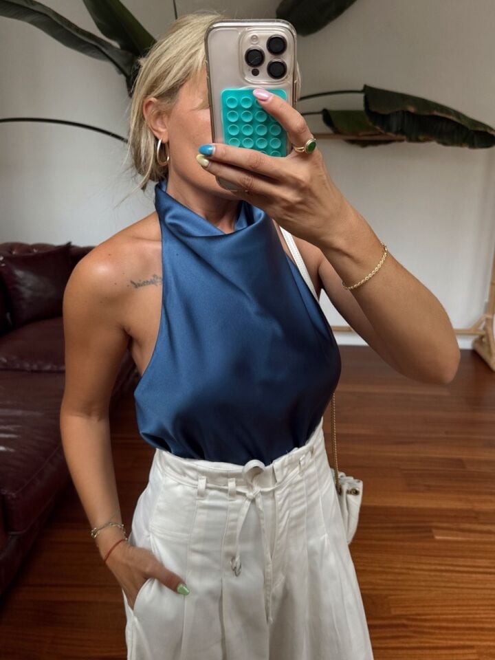 INDIGO HALTER YAKA SATEN TOP