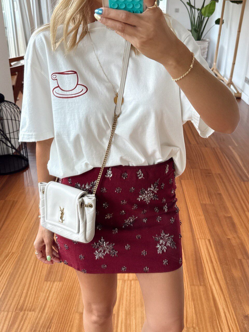 BORDO TAŞ İŞLEMELİ MİNİ İTHAL ETEK