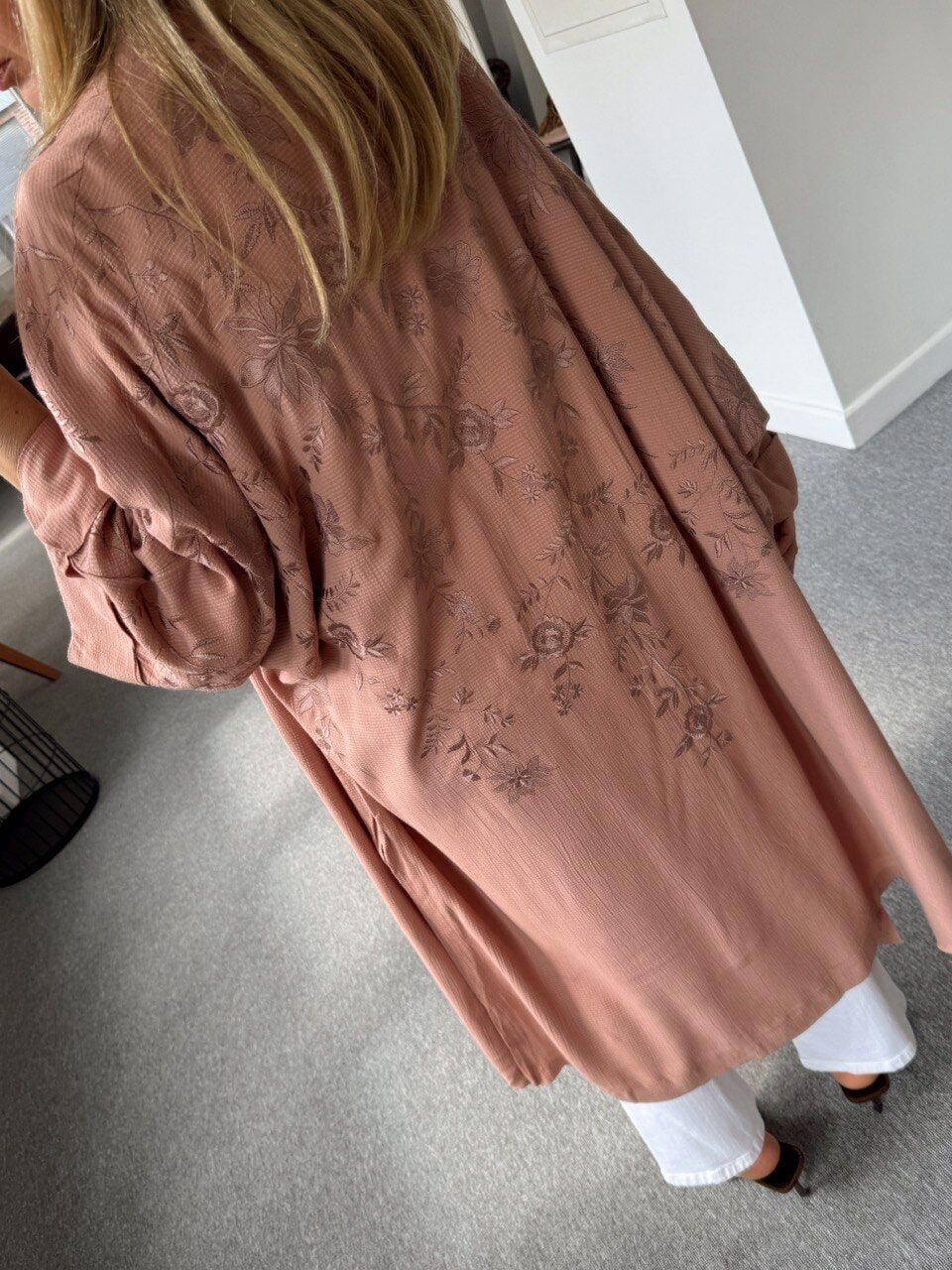 GÜL KURUSU NAKIŞLI İTHAL KİMONO