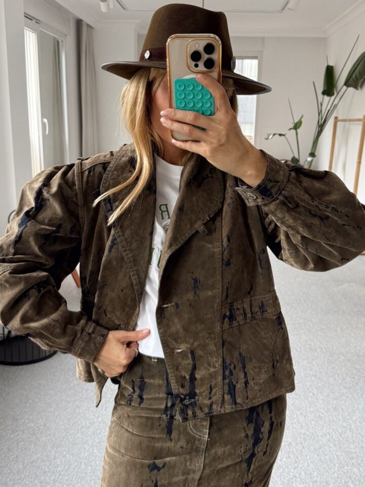 HAKİ-MAVİ RENK GEÇİŞLİ CEKET