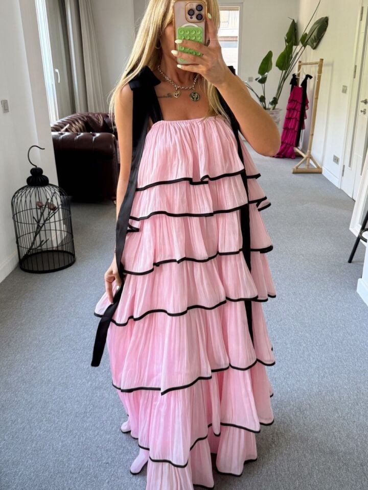 PEMBE BİYELİ KAT KAT İTHAL ELBİSE
