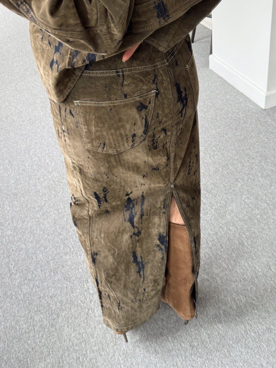 HAKİ-MAVİ RENK GEÇİŞLİ ETEK