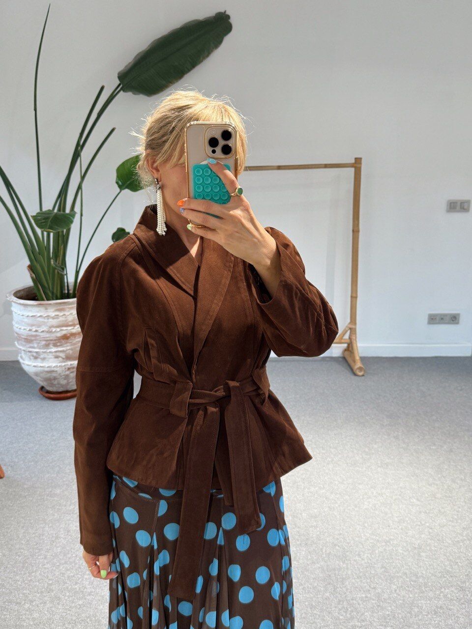 KAHVE KEMERLİ NUBUK CEKET