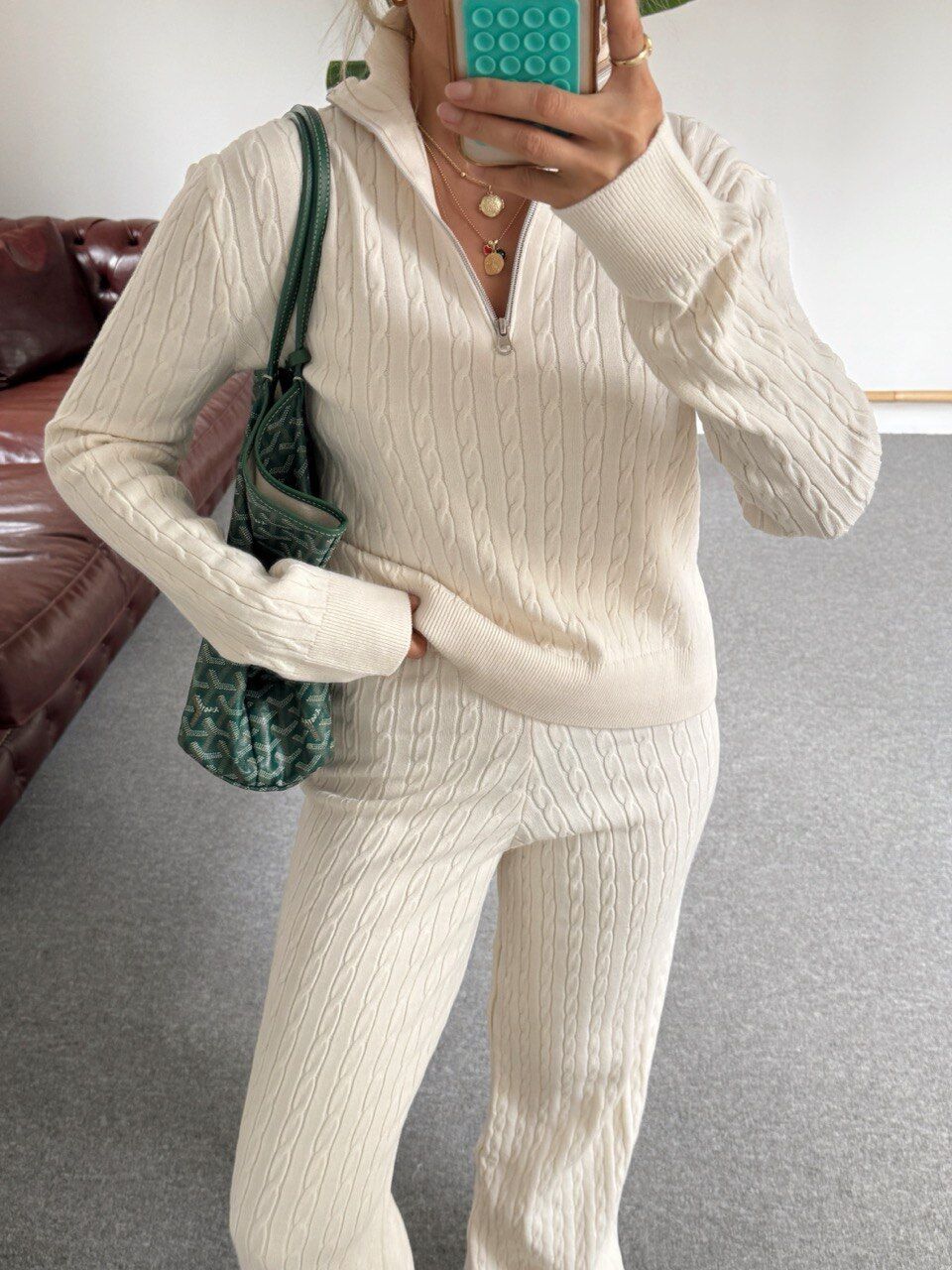 EKRU SAÇ ÖRGÜ TRİKO TAKIM