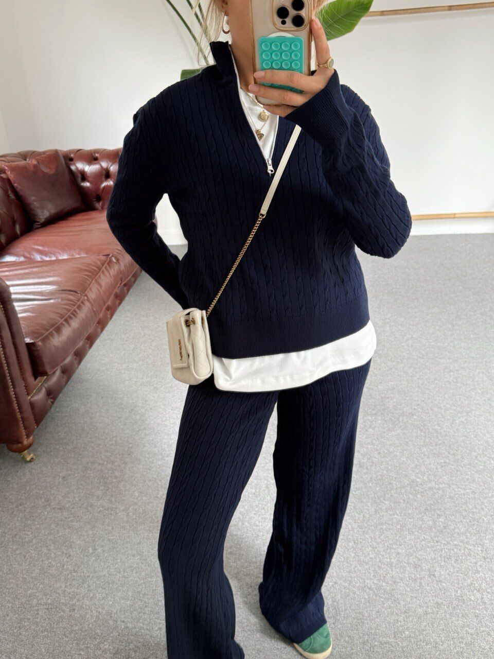 LACİVERT SAÇ ÖRGÜ TRİKO TAKIM