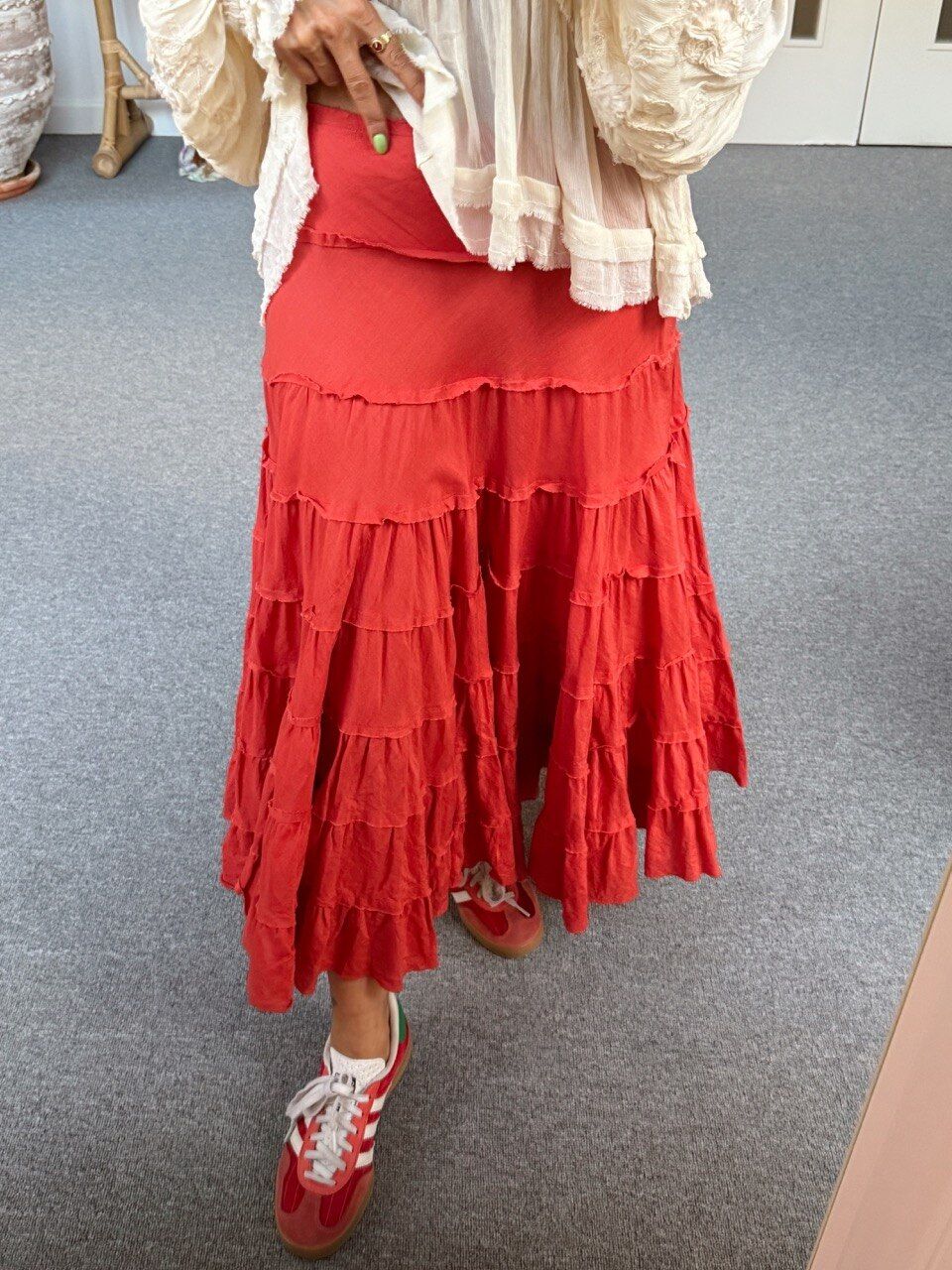 MERCAN KATMANLI FİRFIRLI İTHAL ETEK