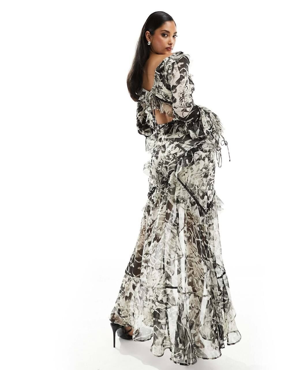 DESENLİ PENCERE DETAY İTHAL ELBİSE