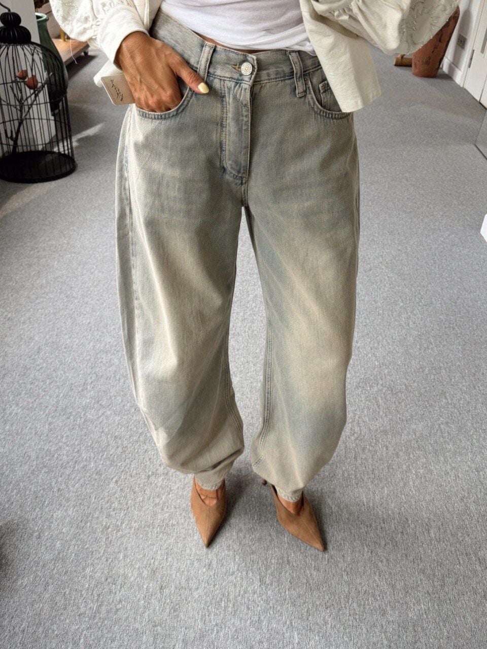 AÇIK MAVİ ESKİTİLMİŞ BARREL JEAN