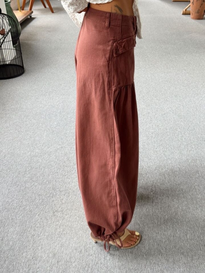 GÜL KURUSU LOTUS JEAN
