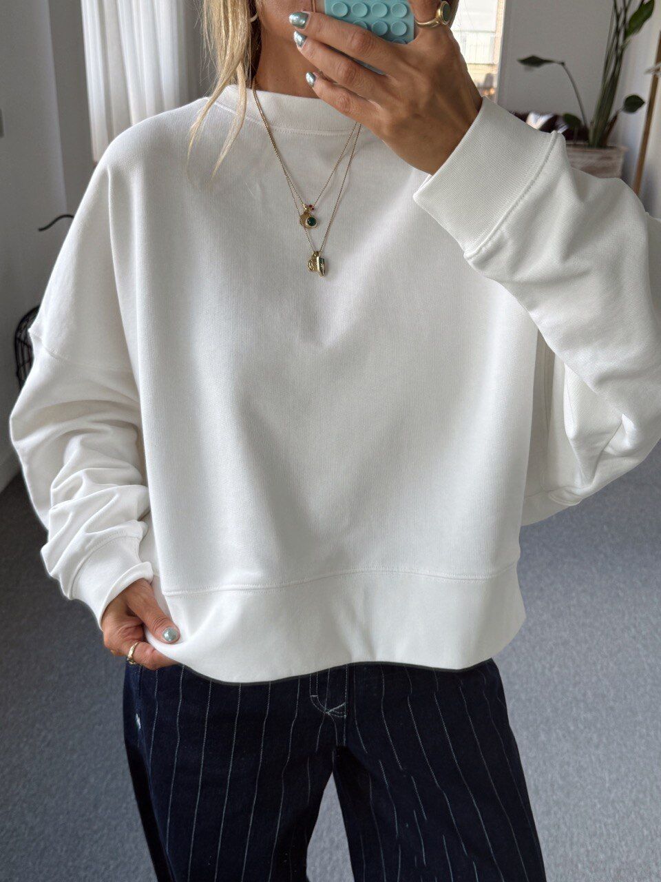 BEYAZ PAMUKLU SWEATSHIRT