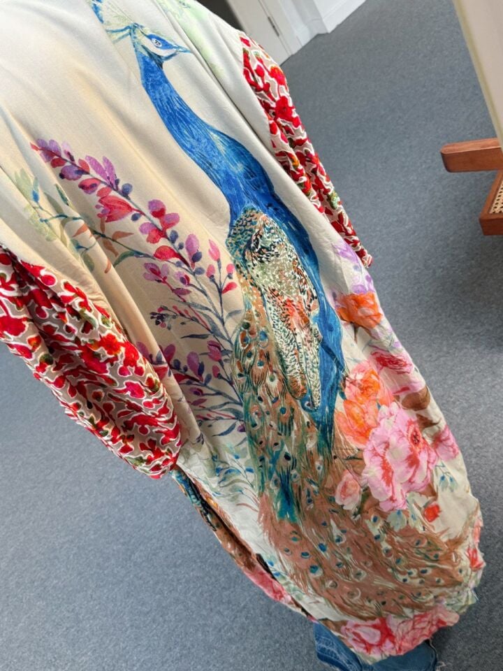 TAVUS KUŞU DESEN KAFTAN