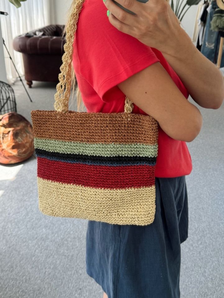 RENKLİ RATTAN ÇANTA