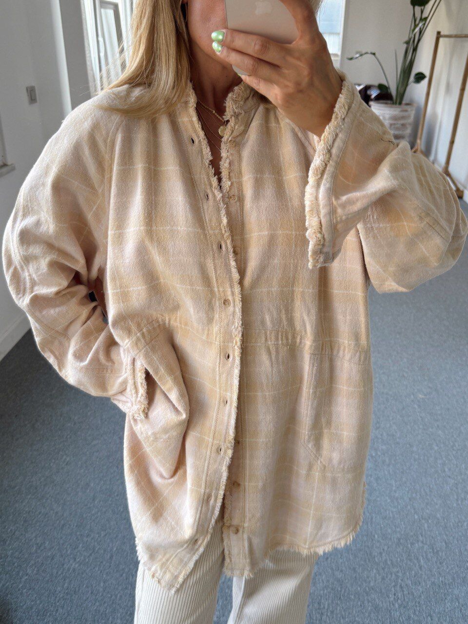 KREM EKOSELİ İTHAL TUNİK GÖMLEK