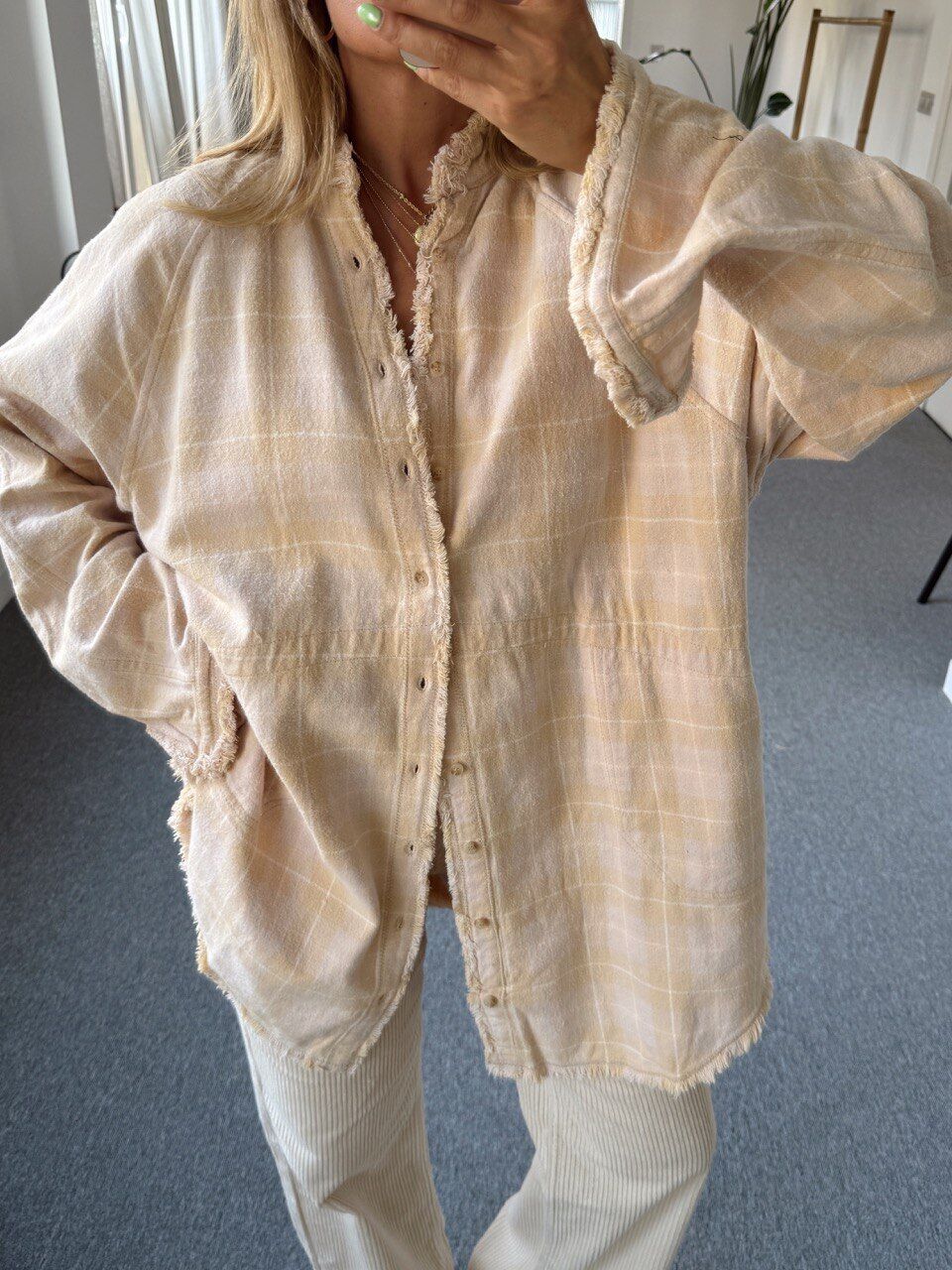 KREM EKOSELİ İTHAL TUNİK GÖMLEK