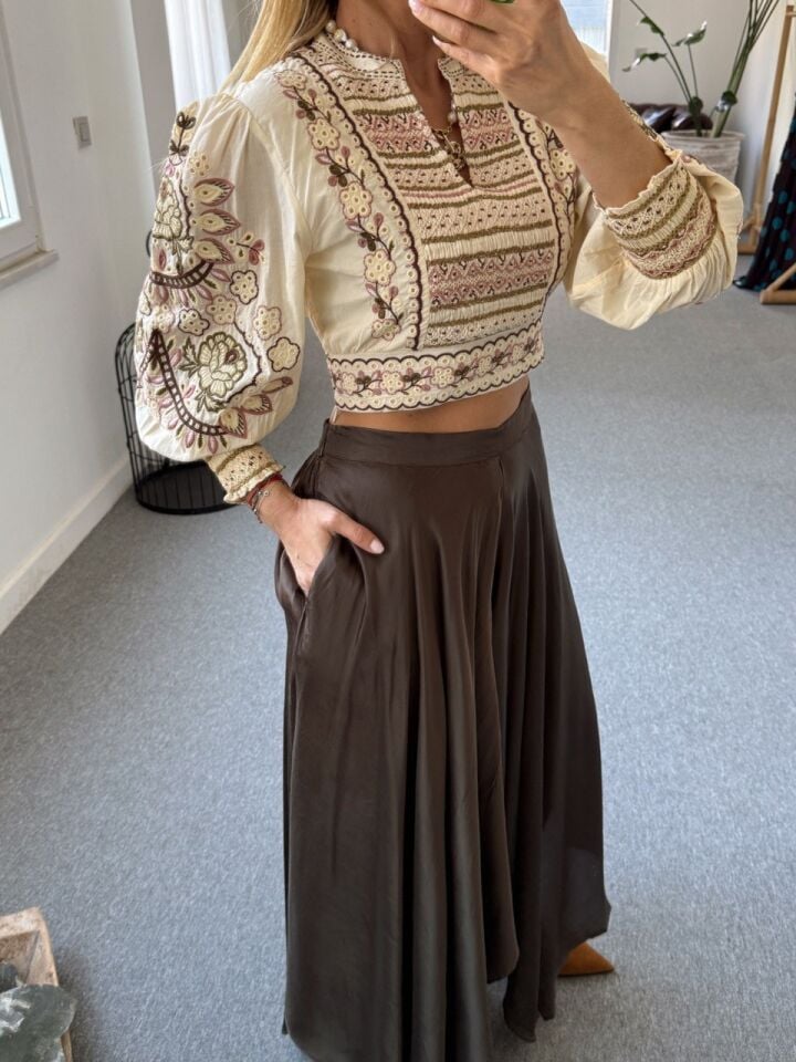İTHAL İŞLEME DETAP TOP PANTOLON TAKIM