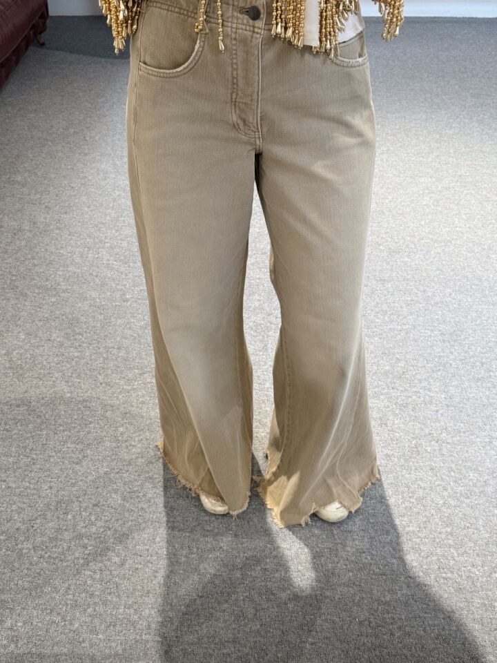 BEJ PAÇASI KESİN RAHAT KESİM JEAN