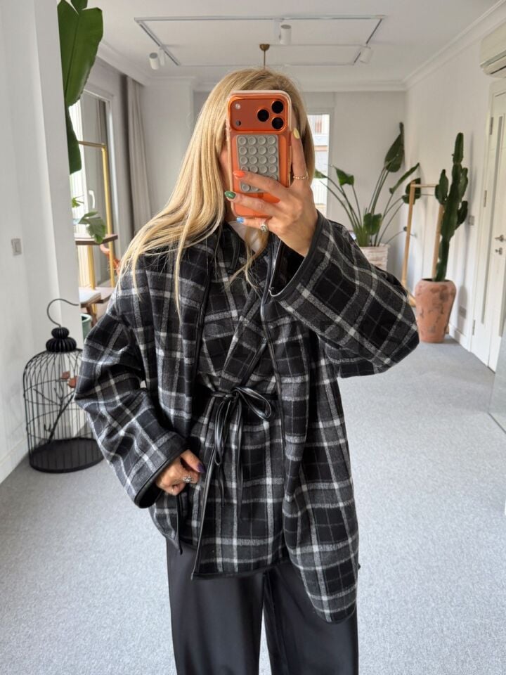SİYAH KAŞE CEKET( ÖN SİPARİŞ )