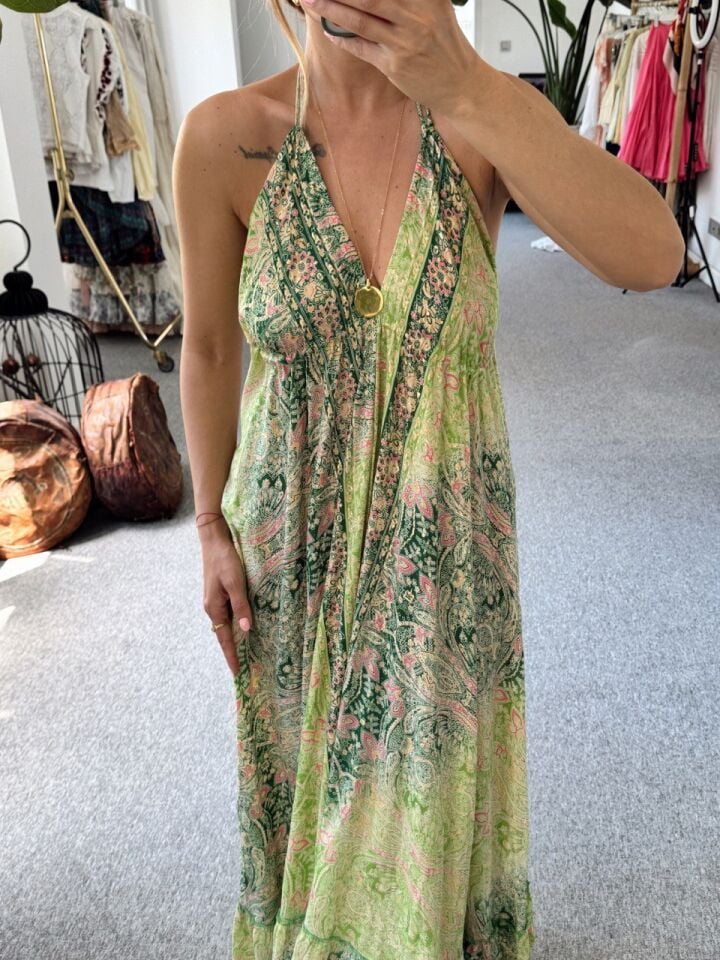 YEŞİL DESENLİ SIRT DEKOLTELİ  İTHAL ELBİSE