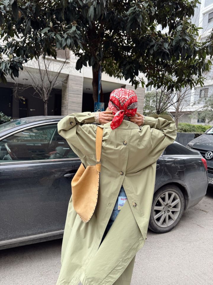 HAKİ SIRT KISMI DÜĞMELİ TRENÇKOT