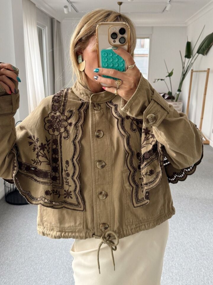 HAKI CUTWORK NAKIŞLI İTHAL CEKET(ÖN SİPARİŞ)