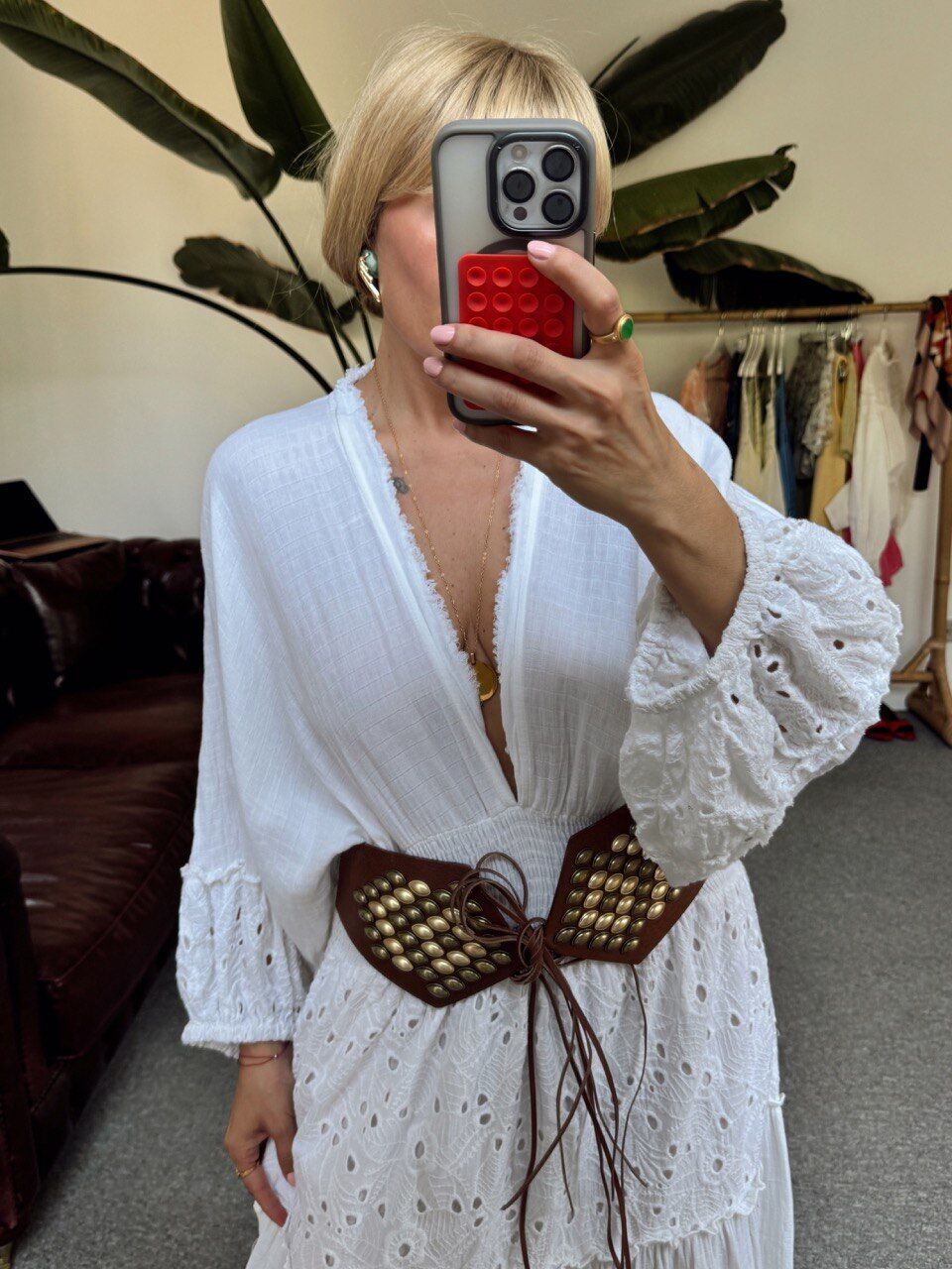 FİSTOLU DERİN DEKOLTELİ İTHAL ELBİSE