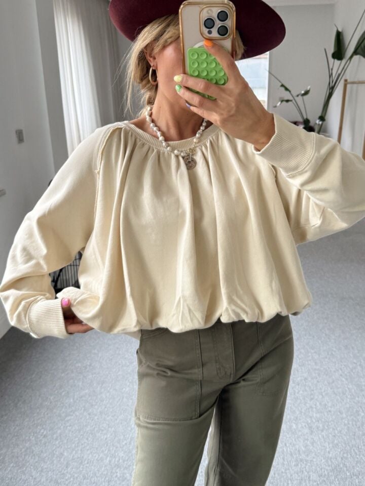 KREM PAMUKLU İTHAL SWEATSHIRT