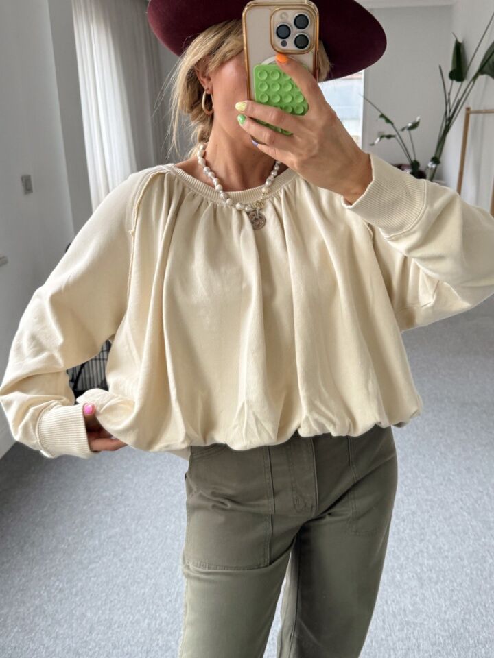 KREM PAMUKLU İTHAL SWEATSHIRT