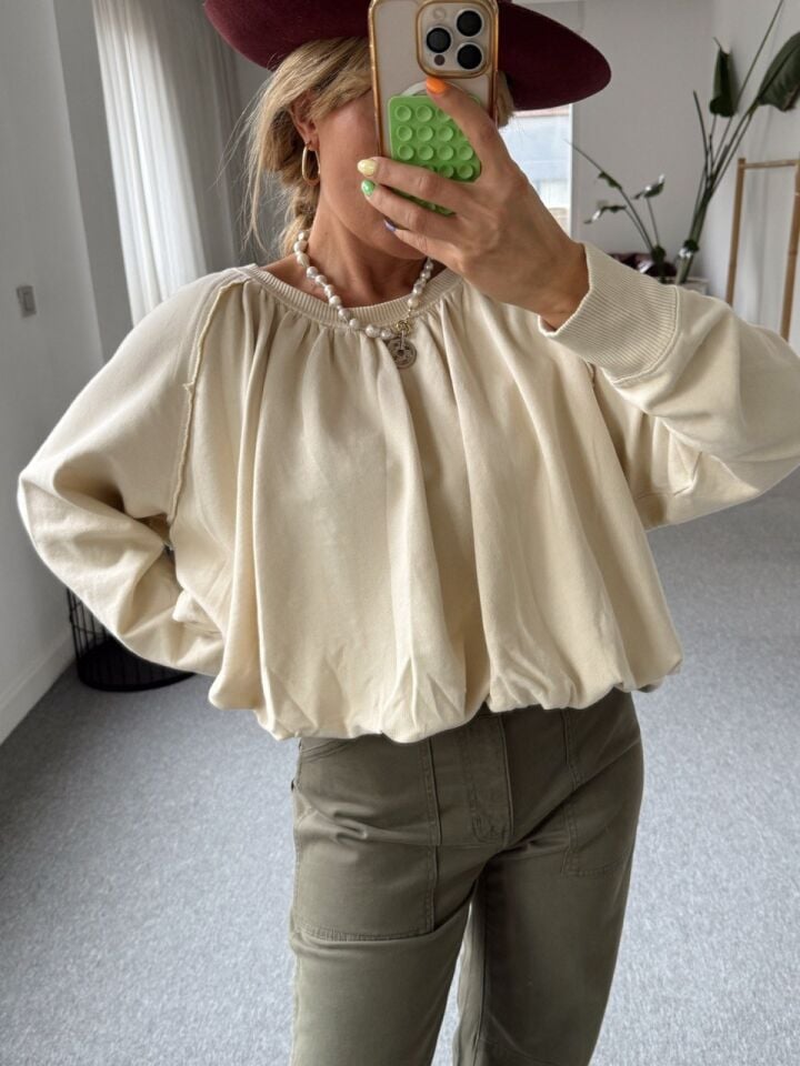 KREM PAMUKLU İTHAL SWEATSHIRT