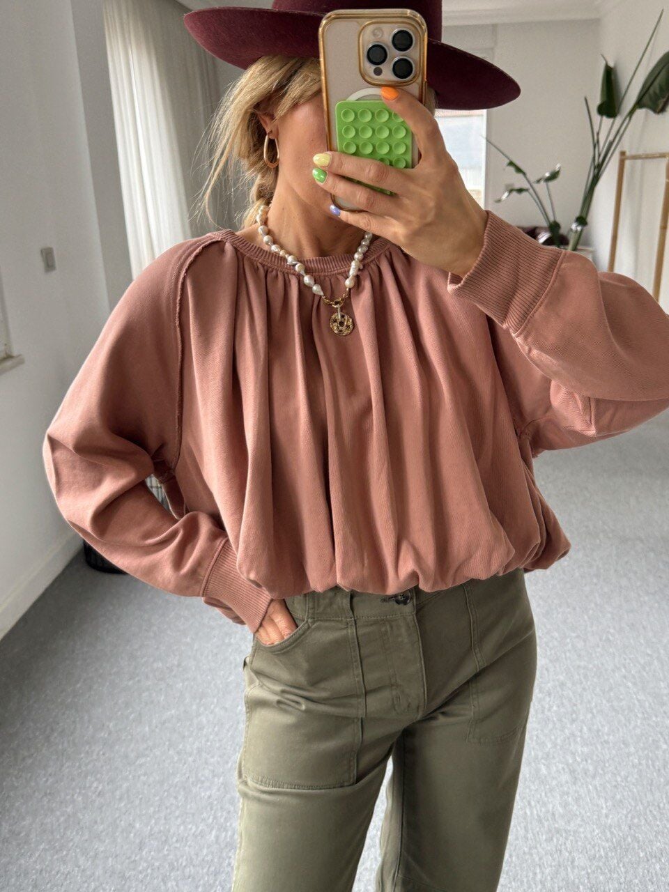 GÜL KURUSU PAMUKLU İTHAL SWEATSHIRT