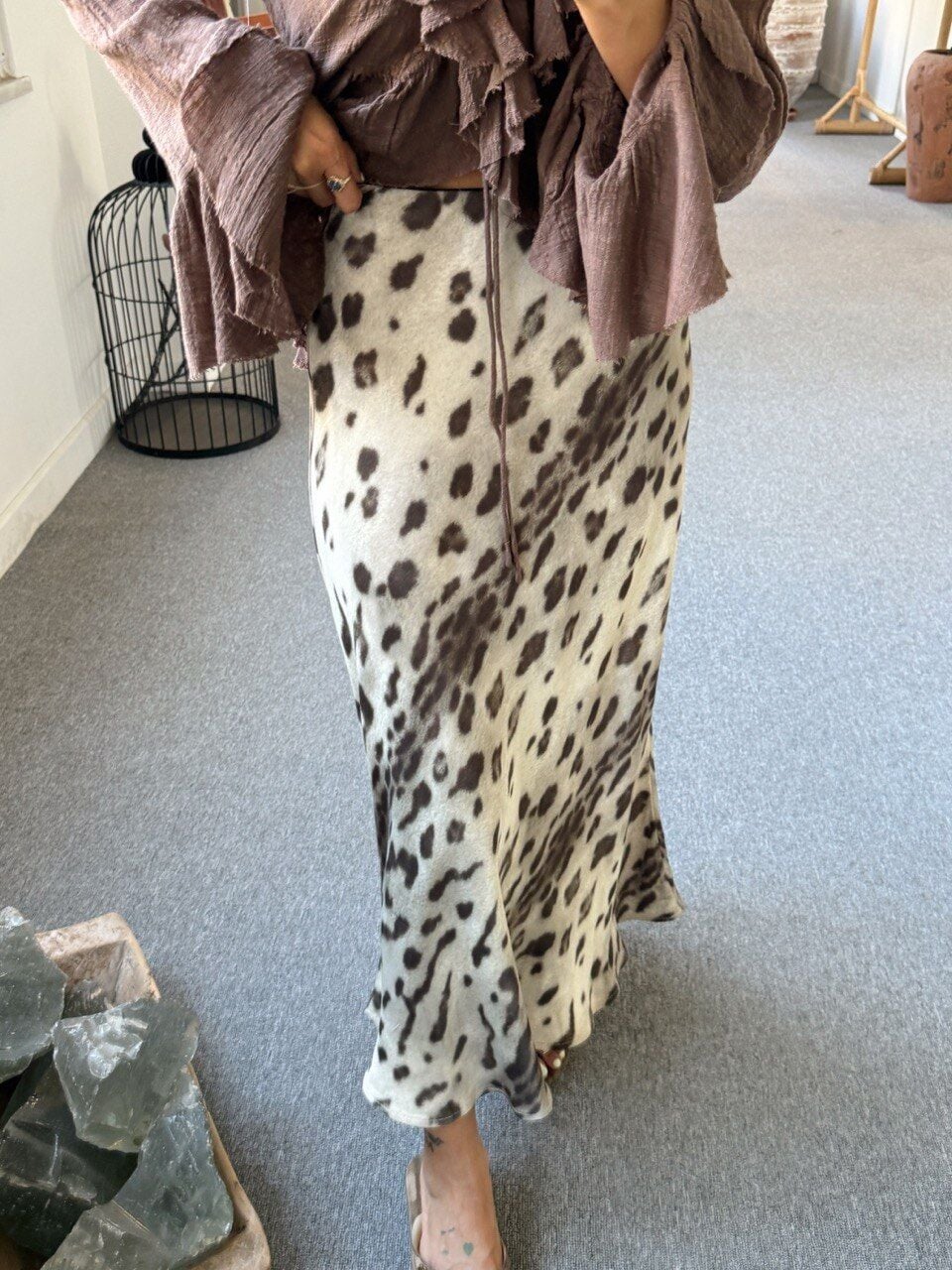 BEJ MİDİ BOY LEOPAR SATEN ETEK