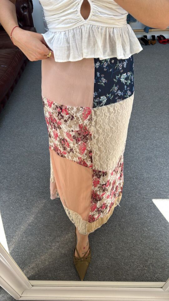 DESENLİ TÜL ASTARLI İTHAL ETEK