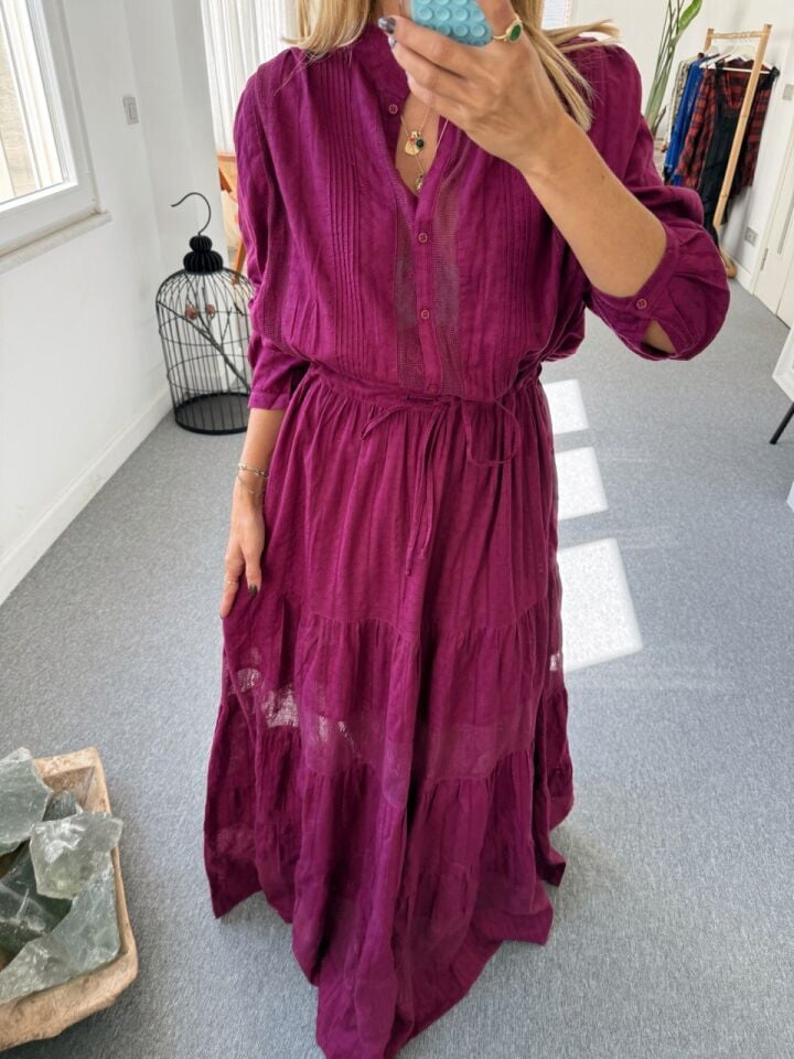 MOR FİSTO İŞLEMELİ MAXI İTHAL ELBİSE