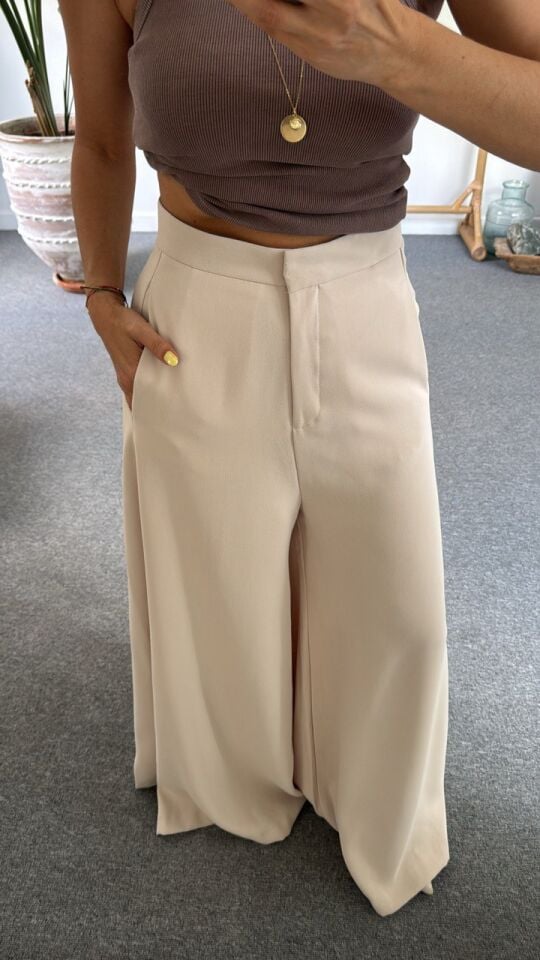 BEJ YANDAN CEP DETAYLI ETEK PANTOLON