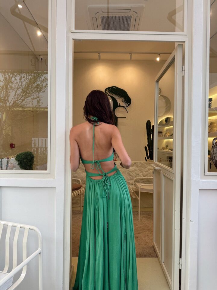 YEŞİL YIRTMAÇ DETAY İTHAL ELBİSE