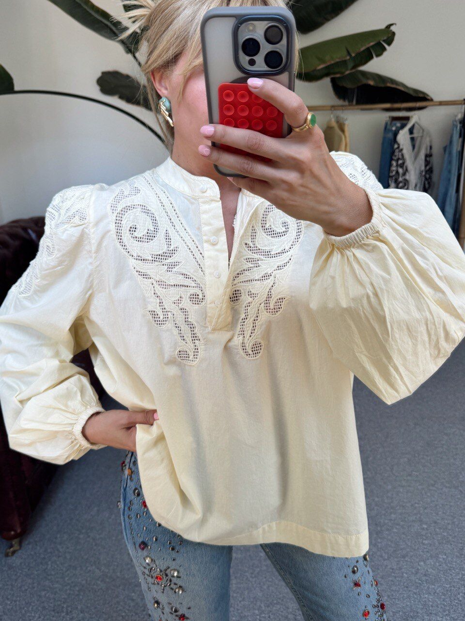 SARI POPLİN İŞLEMELİ İTHAL BLUZ